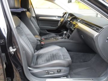 Volkswagen Passat Variant - 11