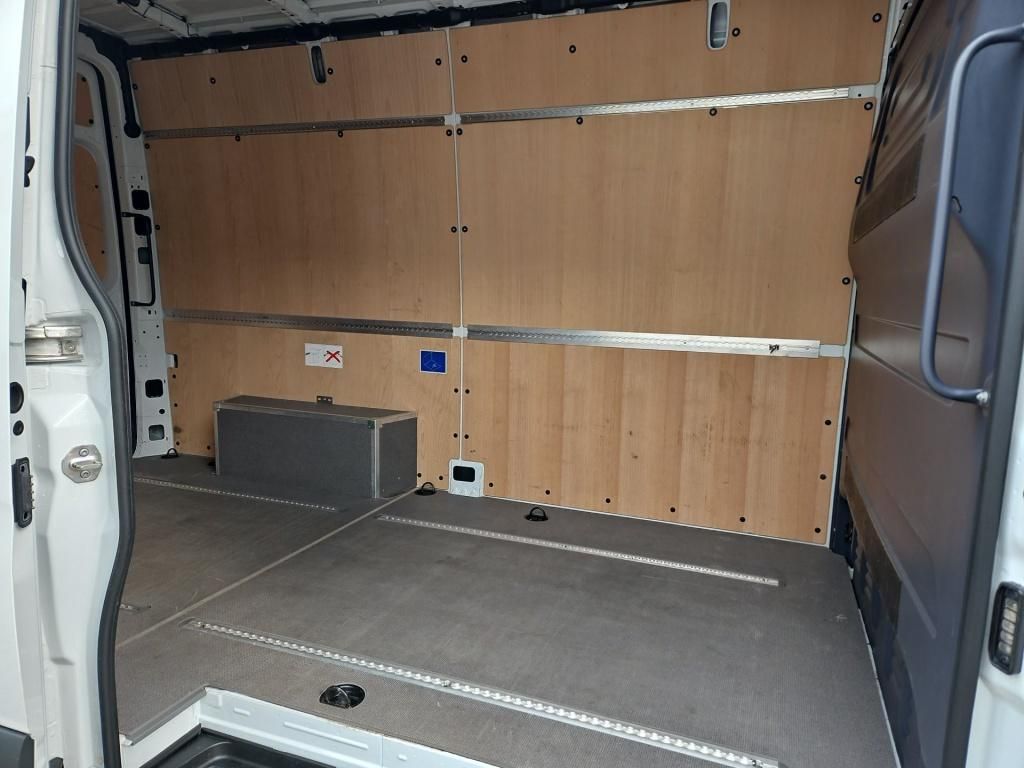 Fahrzeugabbildung Mercedes-Benz Sprinter 317 Kasten L2H2 360°Schwingsitz SHZ EDW