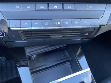 Bild 23 Opel Astra GSe ST AT8/NAVI/SHZ+LHZ/PDC VO+HI+360CAM