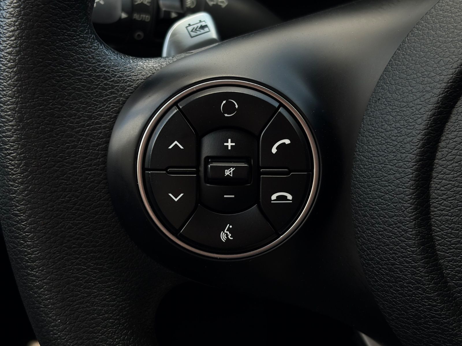 Fahrzeugabbildung Kia e-Soul Edition 39kW LED ACC LKA Kamera CarPlay