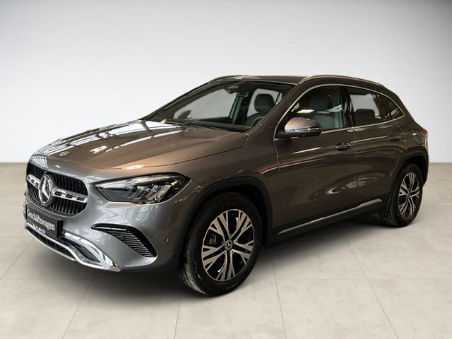 Mercedes-Benz GLA 180 Progressive SpurW W-Paket LM ACC PDC