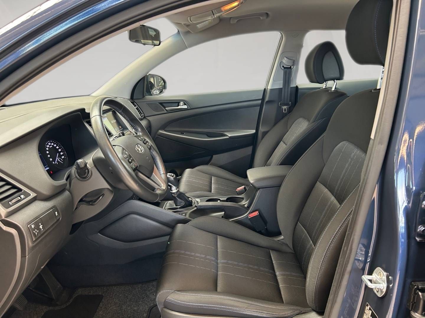 Fahrzeugabbildung Hyundai TUCSON 1.6 GDi M/T 2WD Classic Sonderkontingent