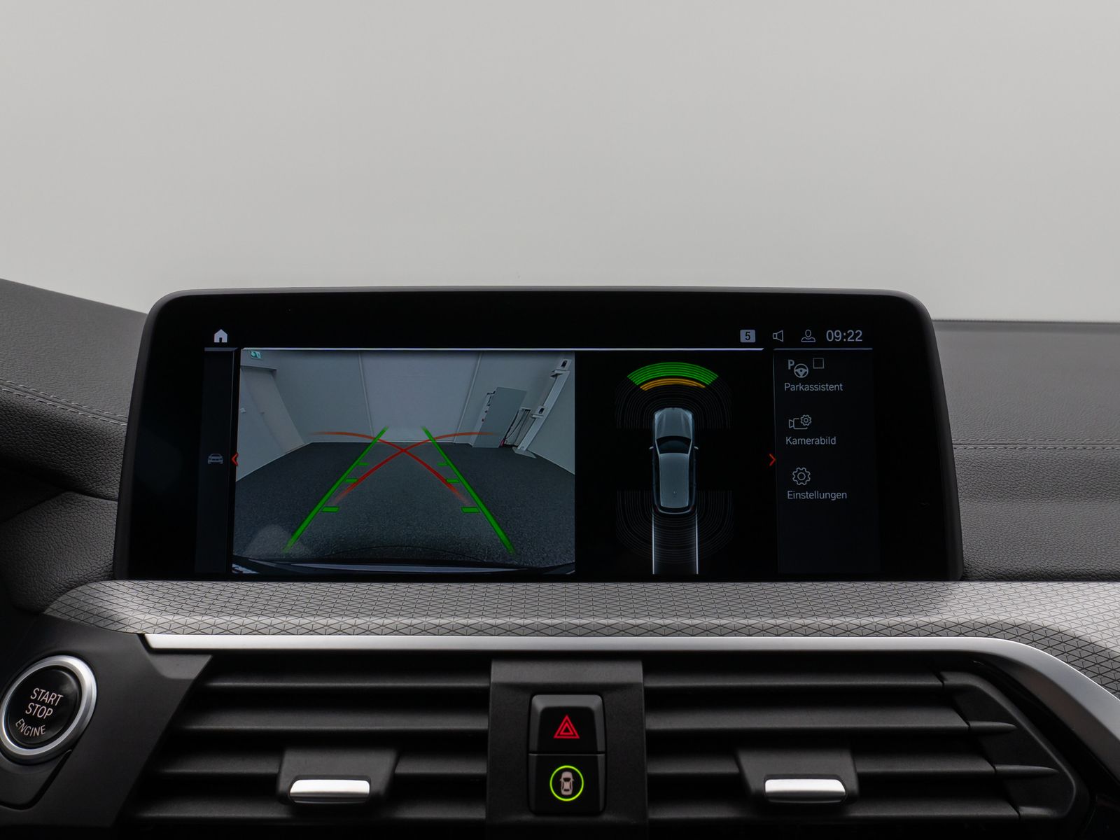 Fahrzeugabbildung BMW X3 xD20d M Sport Kamera DAB HiFi AHK Alarm 19Zol