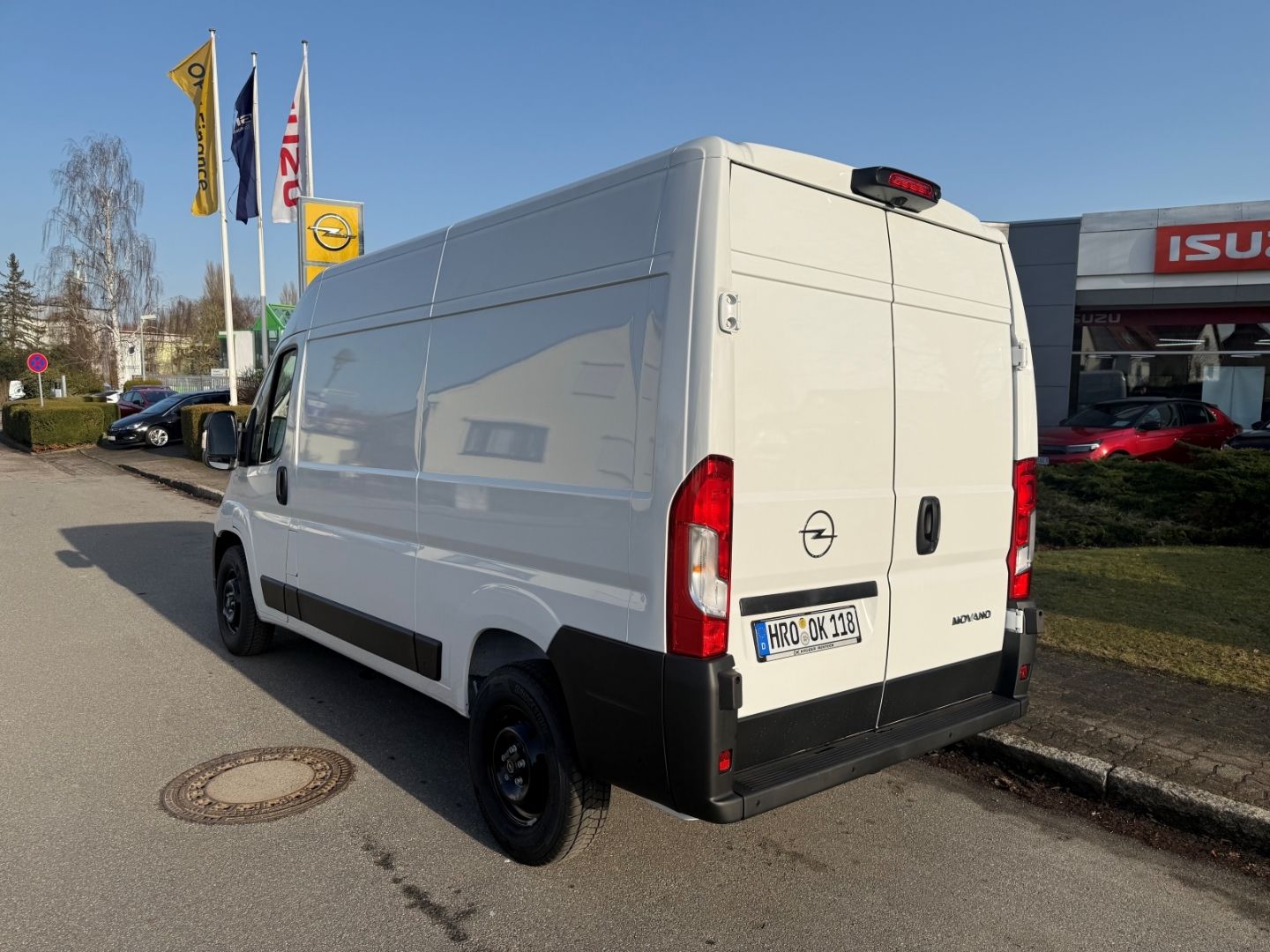 Fahrzeugabbildung Opel Movano Kasten H2 35 BlueHDI 140 Blue-HDI 3 2.2 C