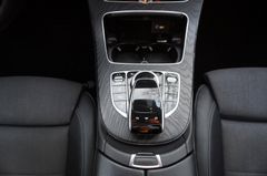 Fahrzeugabbildung Mercedes-Benz E 300 e Lim. Avantgarde 360-Kam Navi LED SHZ SD