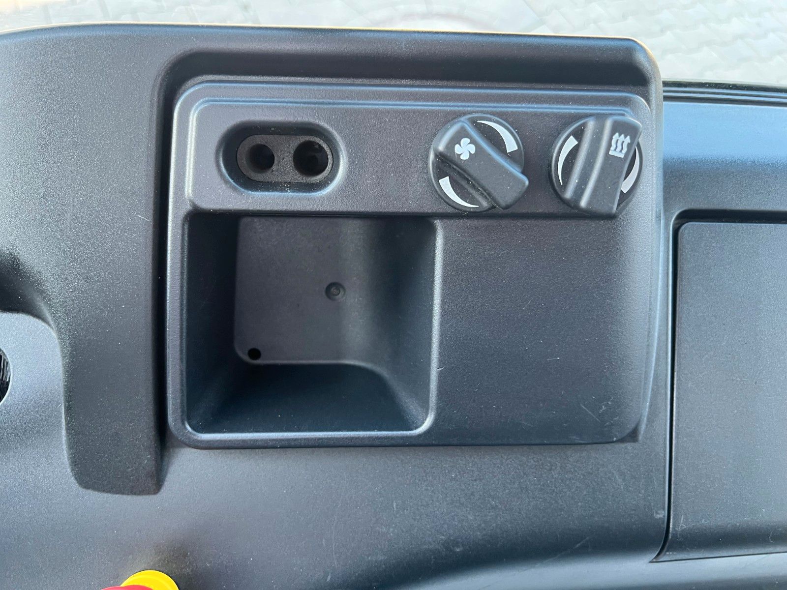 Fahrzeugabbildung Still RX60-30L/600 / nur 1.227h / Hubhöhe 3.6m / SS