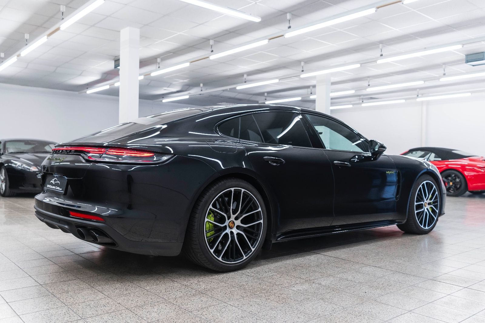 Fahrzeugabbildung Porsche Panamera Turbo S CHRONO LED PDLS PASM ACC PCCB