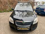 Skoda Roomster Praktik - Skoda Roomster: Schwarz