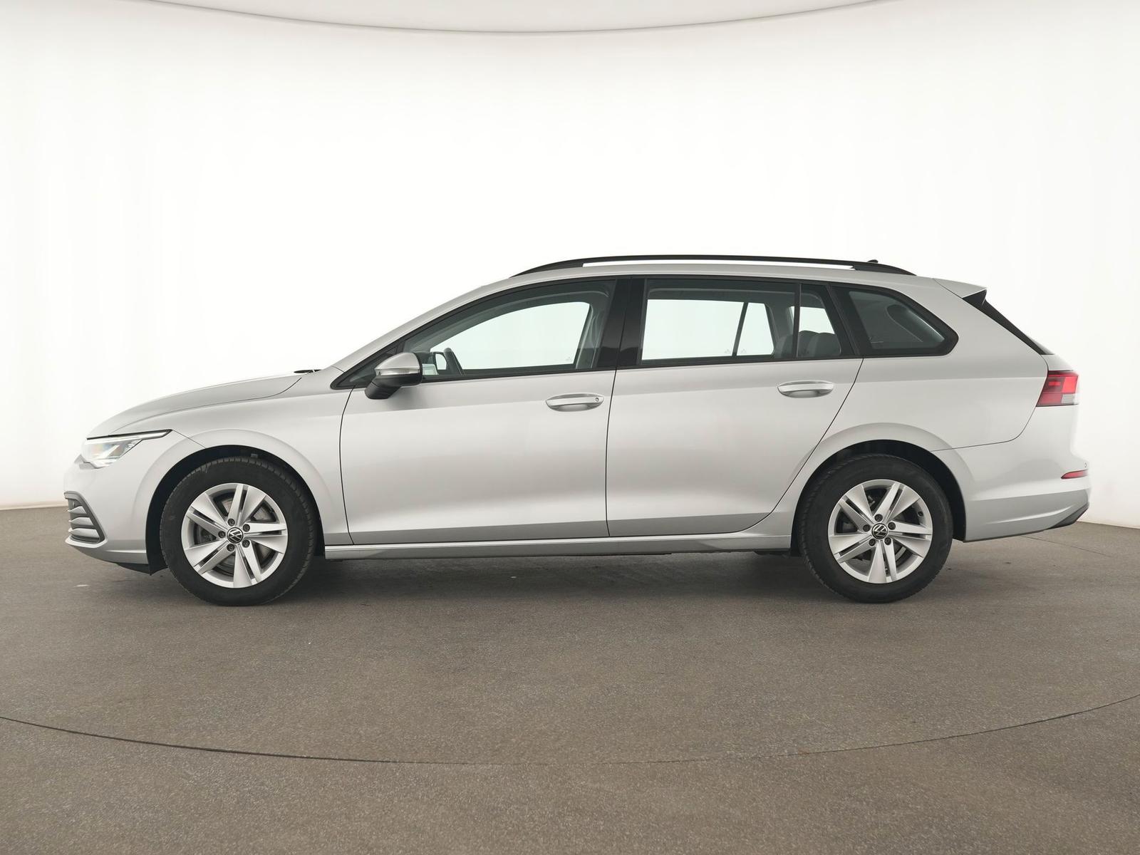 Volkswagen Golf Life Navi CarPlay Winter-Paket Light-Assist, миниатюра 9