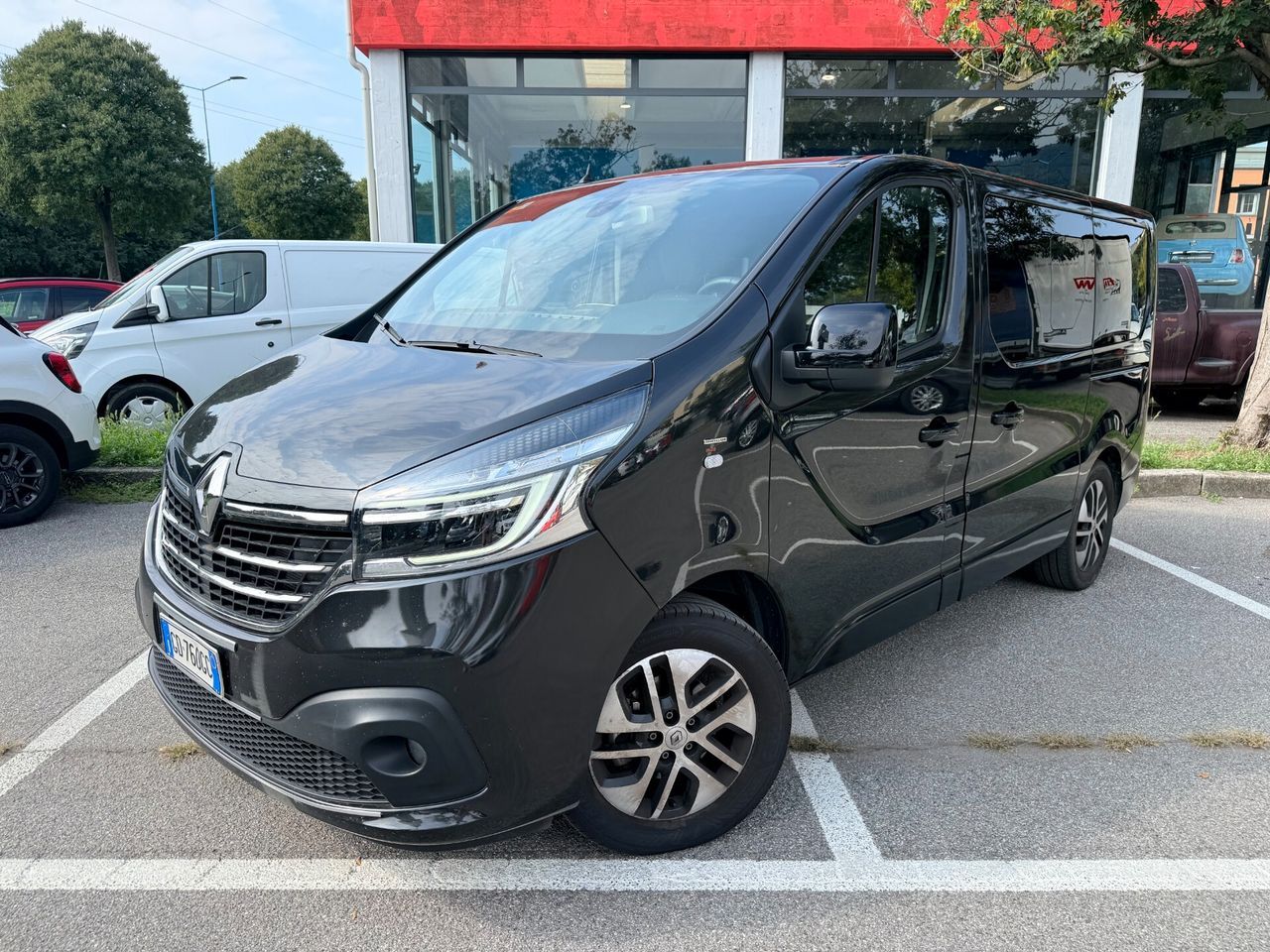 Renault Trafic T29 2.0 dCi 170CV EDC PC-TN Space