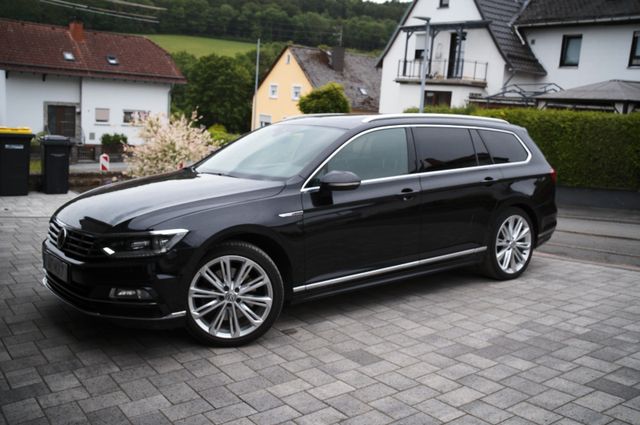 VW Passat R-Line,AHK,Standh,Dynaudio VOLL!