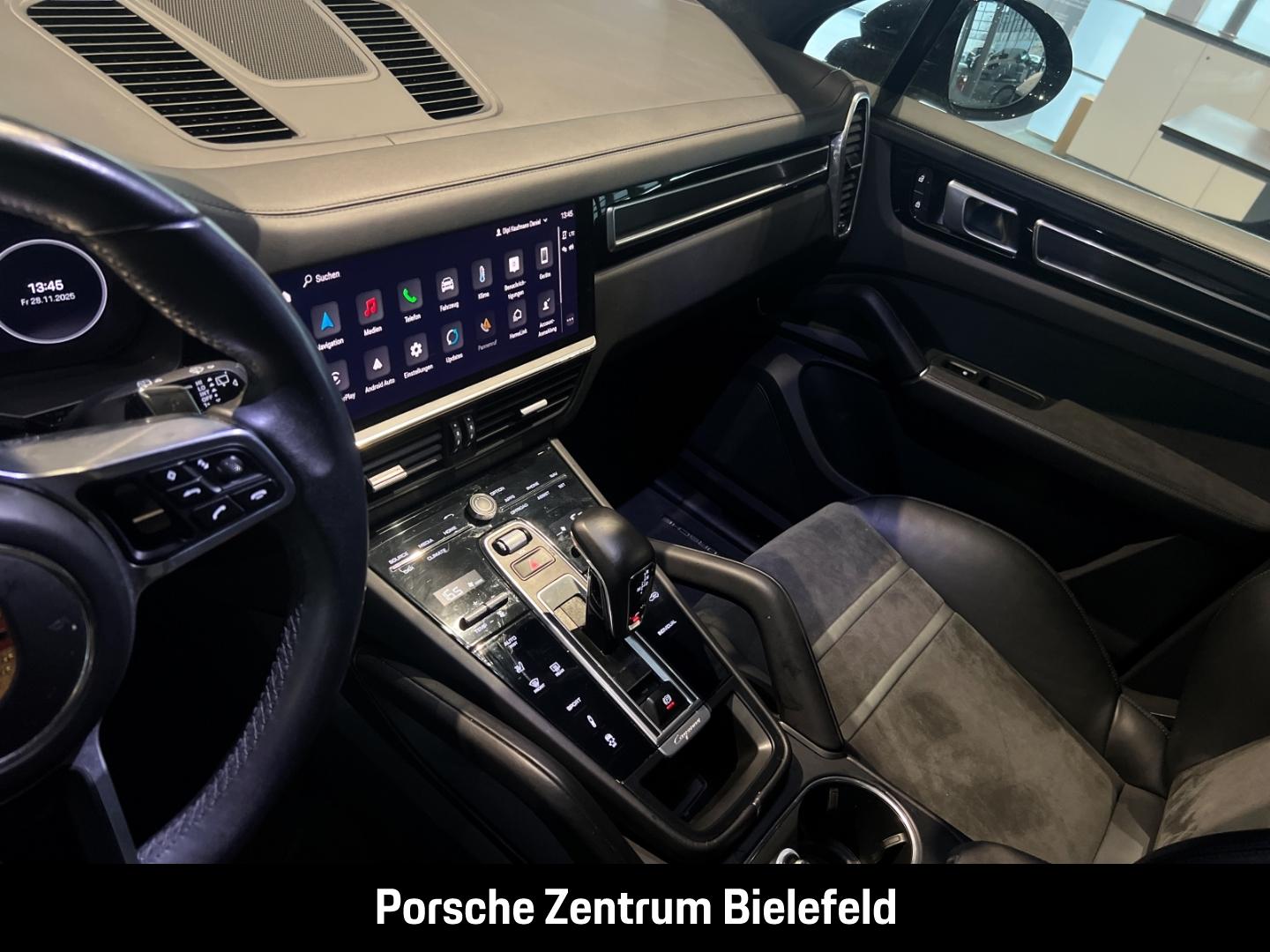 Porsche Cayenne GTS Surround-View Luftfederung 21-Zoll