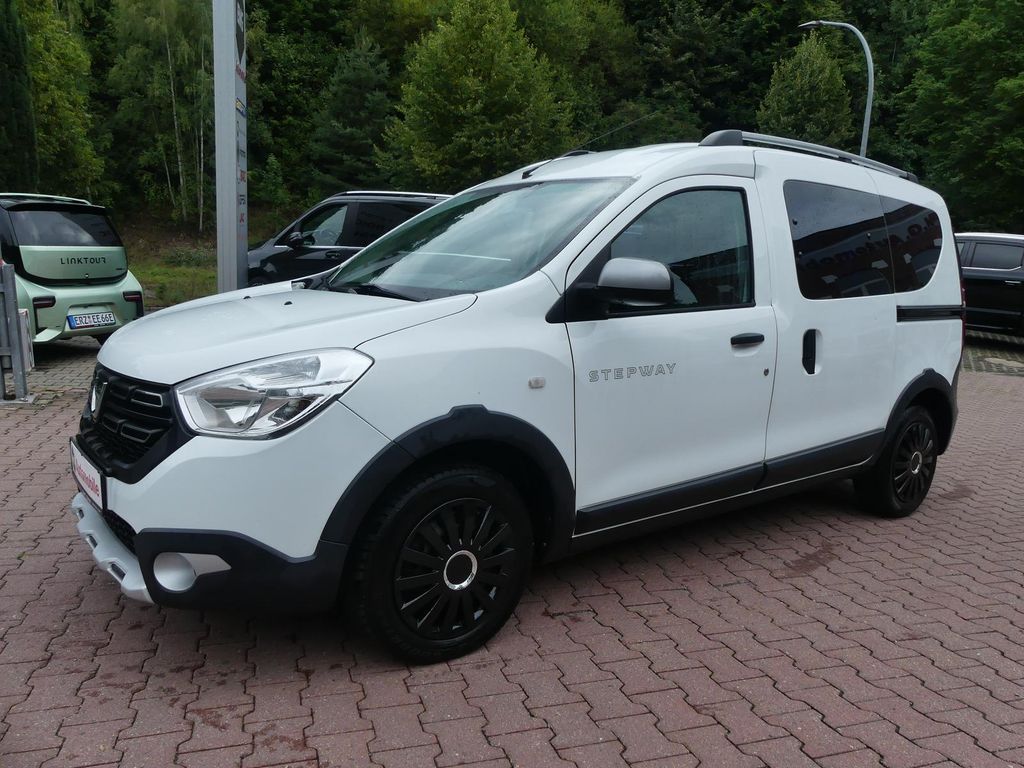 Image of Dacia Dokker