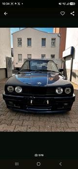 BMW 325i E30 Cabrio mit dem M-Technic 2 Paket - BMW 325 mit Benzin-Antrieb: D