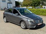 Mercedes-Benz B 200 Garantie* Auto.* TÜV Neu* - Mercedes-Benz B 200 Gebrauchtwagen