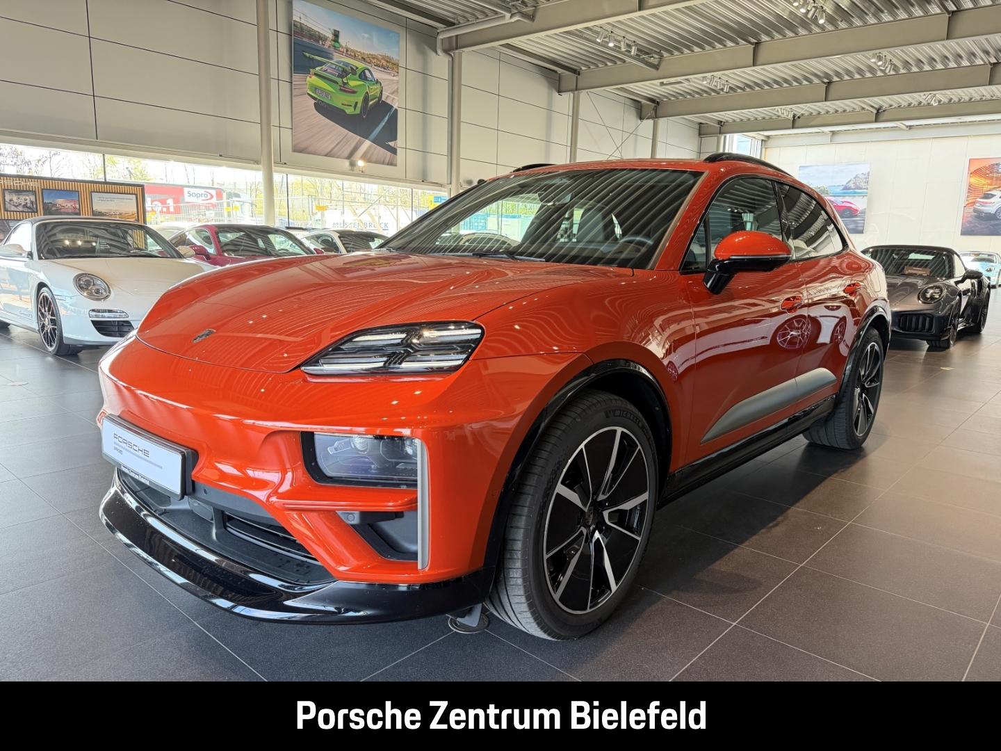 Porsche Macan Turbo HA-Lenkung InnoDrive Surround-View