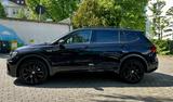 Volkswagen Tiguan Allspace 4Motion R-Line 7 Sitzer Garantie - VW Tiguan Allspace in Leipzig