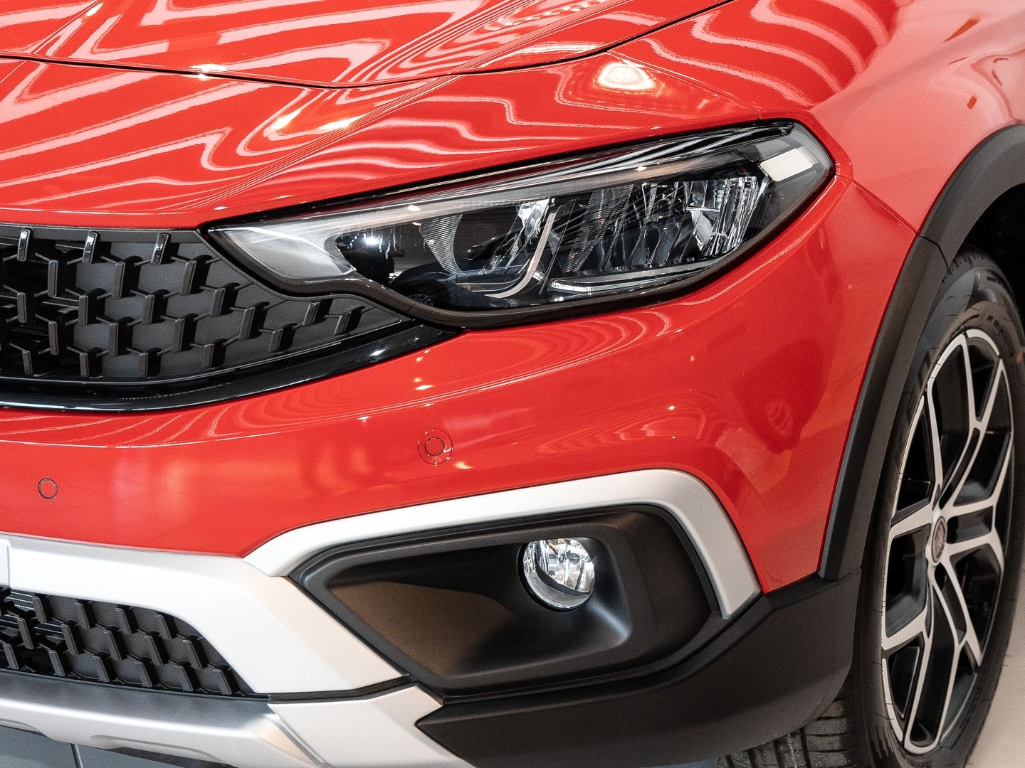 Fiat Tipo Red Mild-Hybrid Automatik Tech & Komfortpak imagem 3