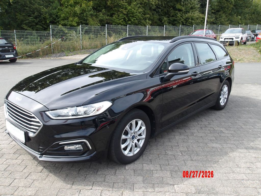 Ford Mondeo — hlavná fotografia