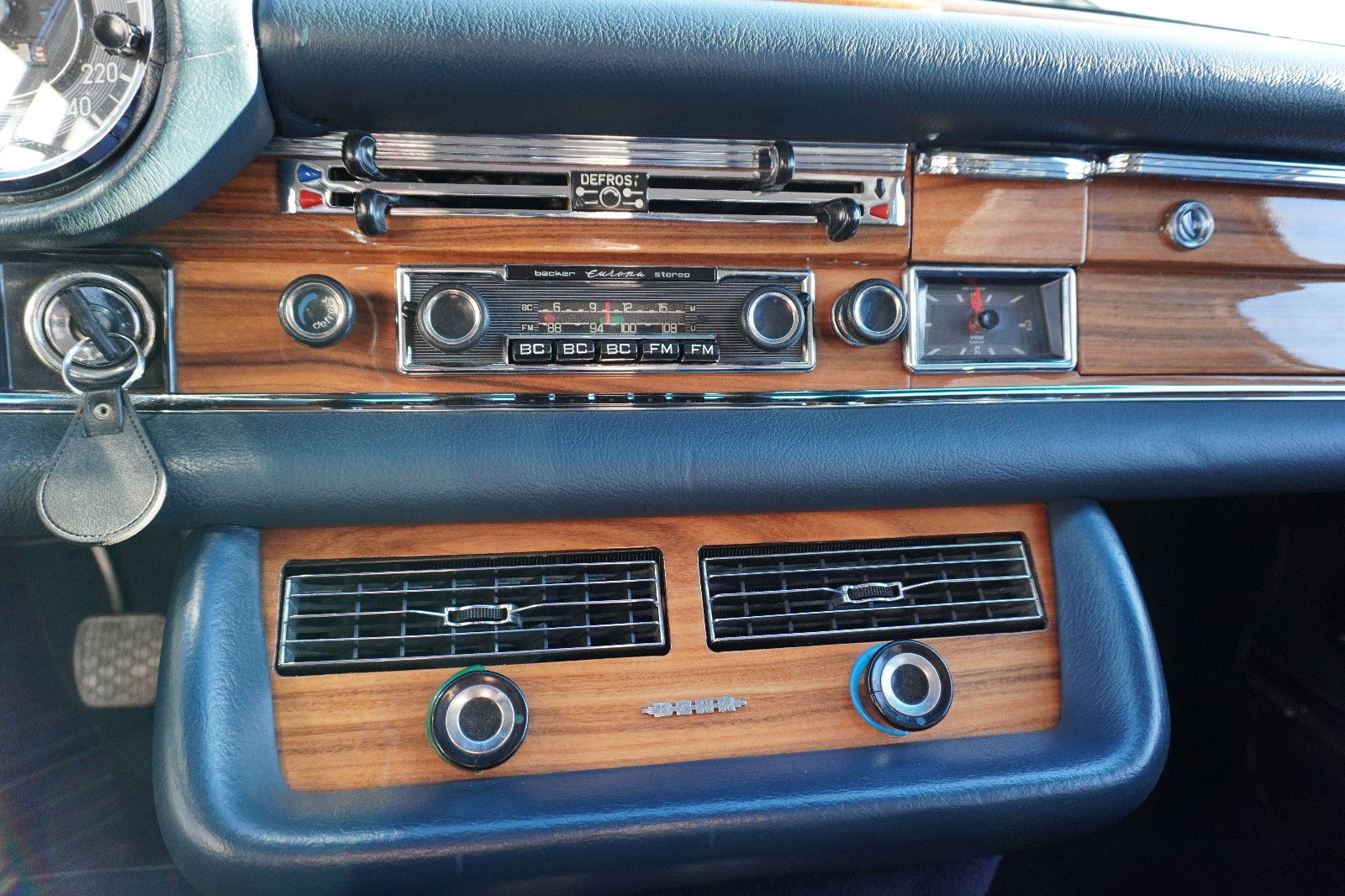 Fahrzeugabbildung Mercedes-Benz 280 SE 3,5 Cabriolet