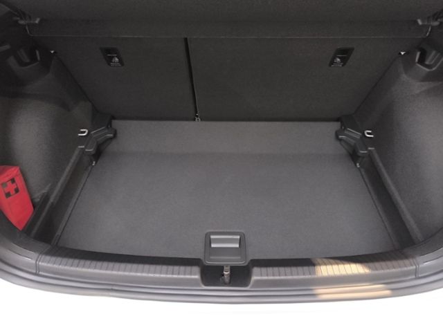 Fahrzeugabbildung Volkswagen Polo 1.0 TSI DSG Goal ACC NAVI CLIMATR SITZHZG A