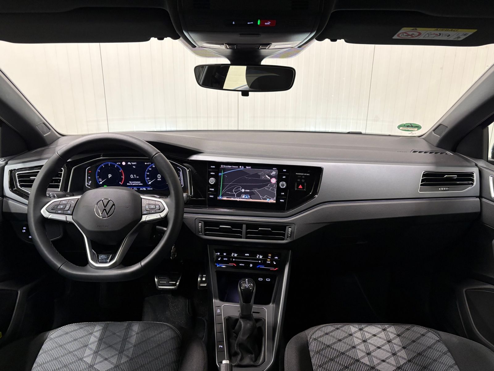 Polo R-Line 1.0 TSI DSG LED NAVI ACC SHZ