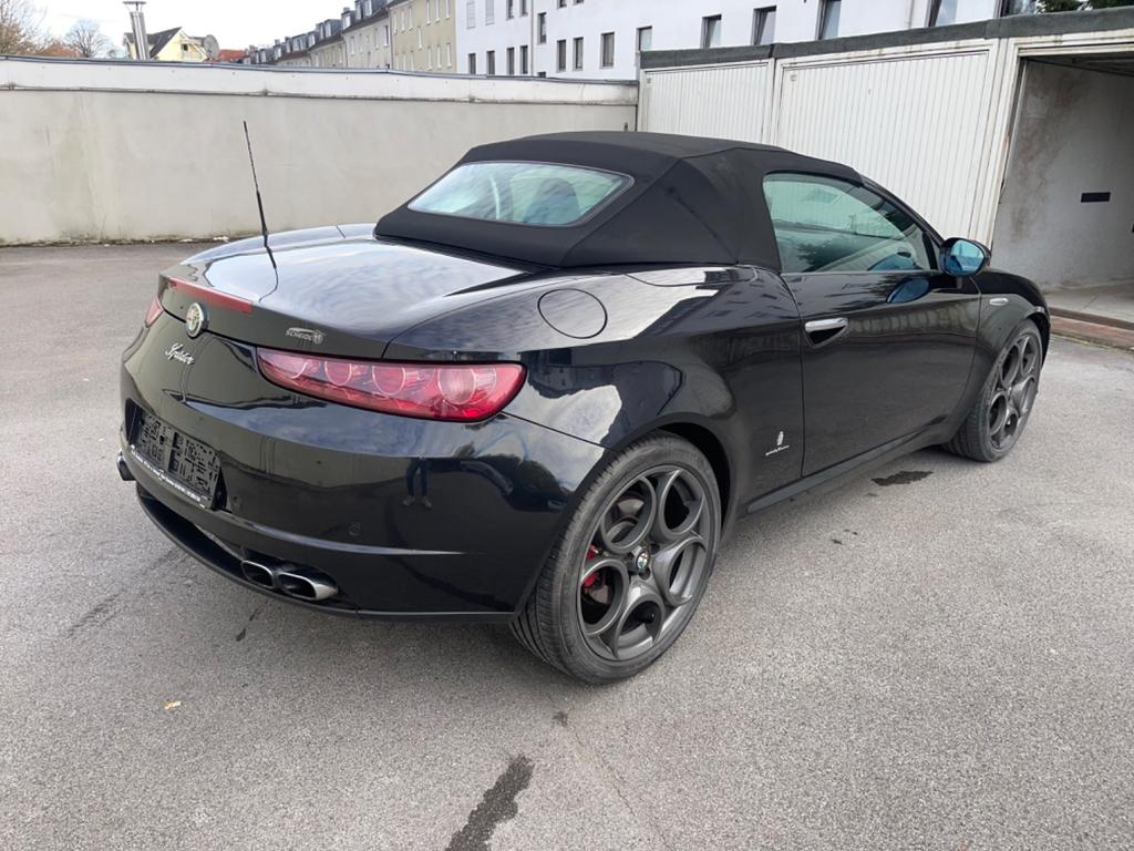 Alfa Romeo Spider