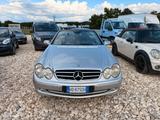Mercedes-Benz Mercedes-benz CLK 200 Kompr. TPS cat Cabrio Avan - graue Mercedes-Benz CLK 200