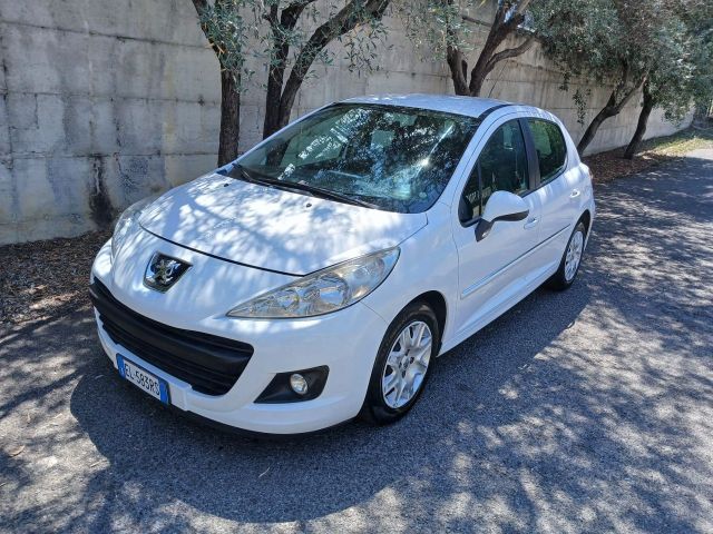 Peugeot 207 1.4 HDi 70CV 5p. Active