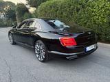 Bentley Flying Spur W12 Mullinier - Bentley Flying Spur: Schwarz
