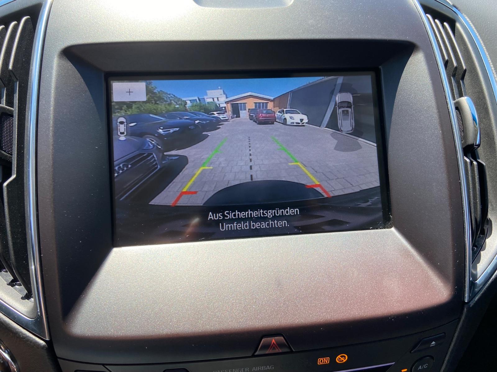 Ford Edge Titanium