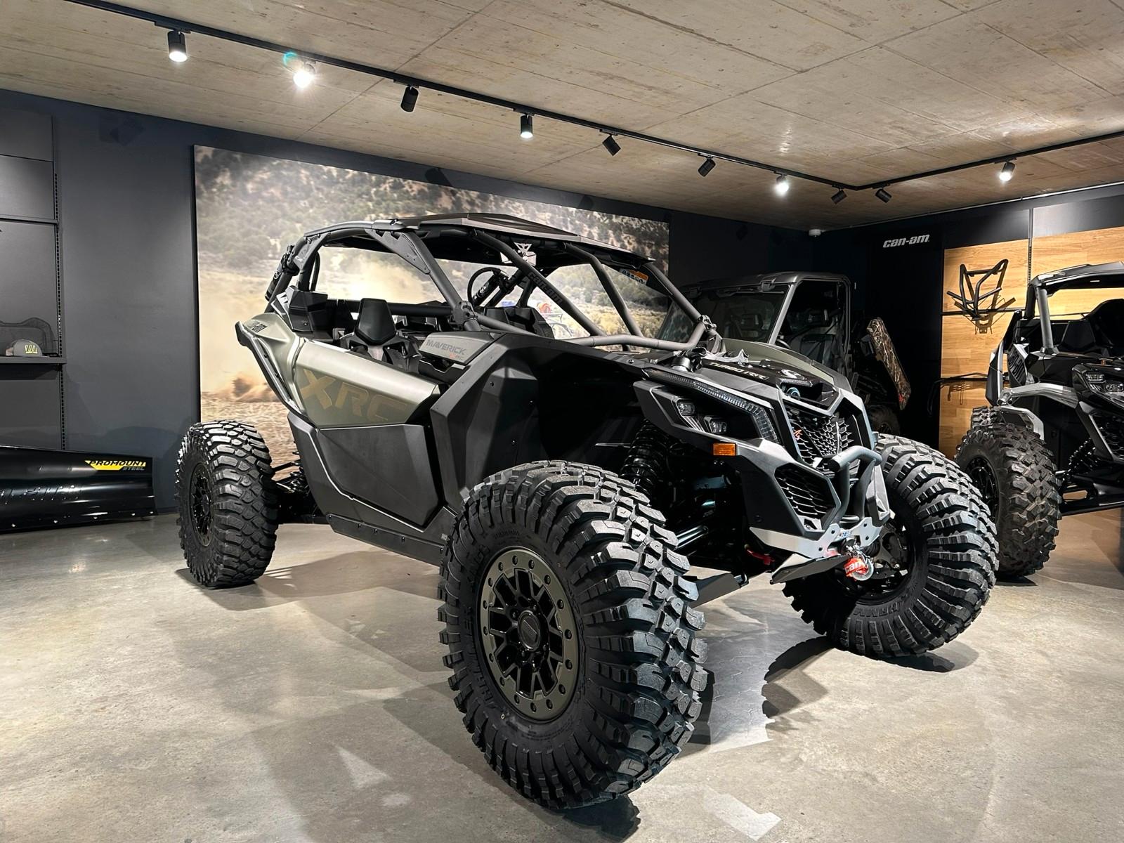 Can-Am Maverick Xrc Turbo RR INT 2026