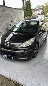 Peugeot 207 Filou 90 Filou - Peugeot 207 Gebrauchtwagen in Aachen