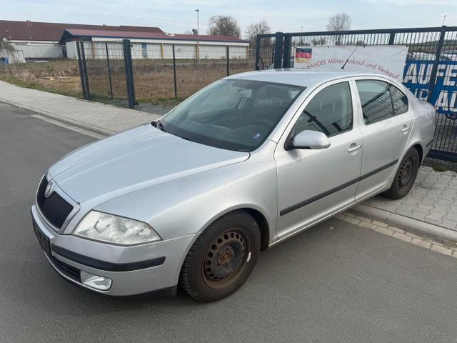 Skoda Octavia Limousine FESTPREIS Ambiente 102 PS 1.6