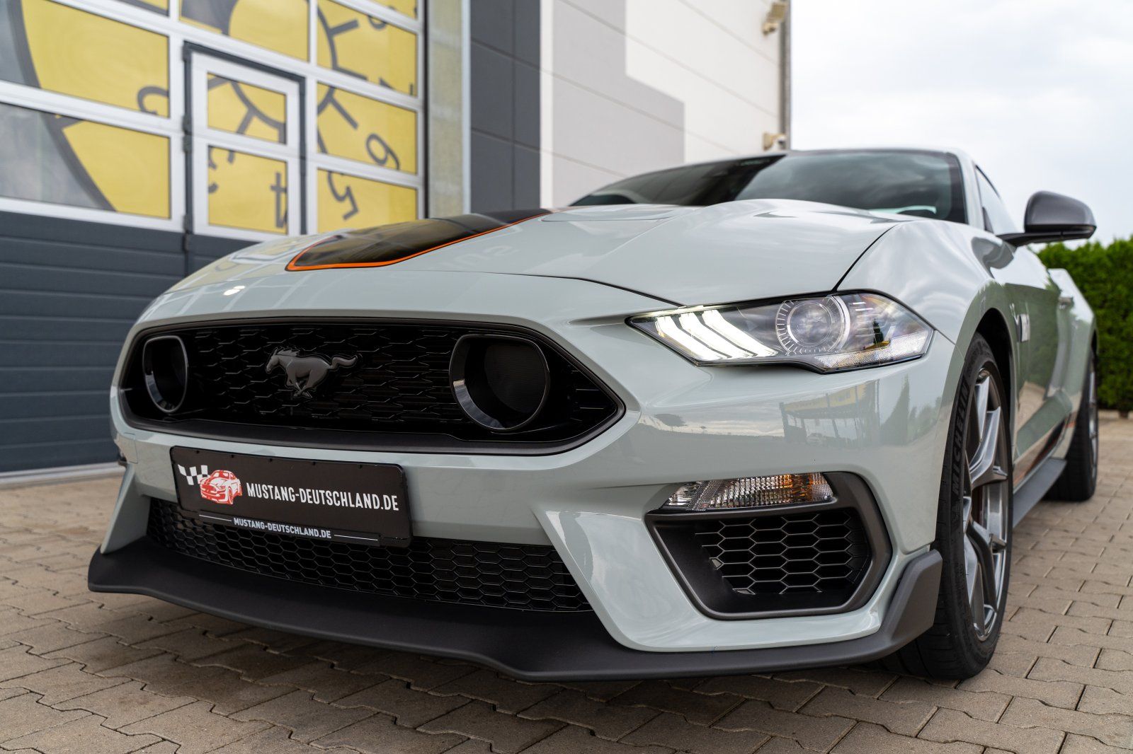 Ford Mustang (Mach 1 RECARO/Tremec/Styling-Paket)