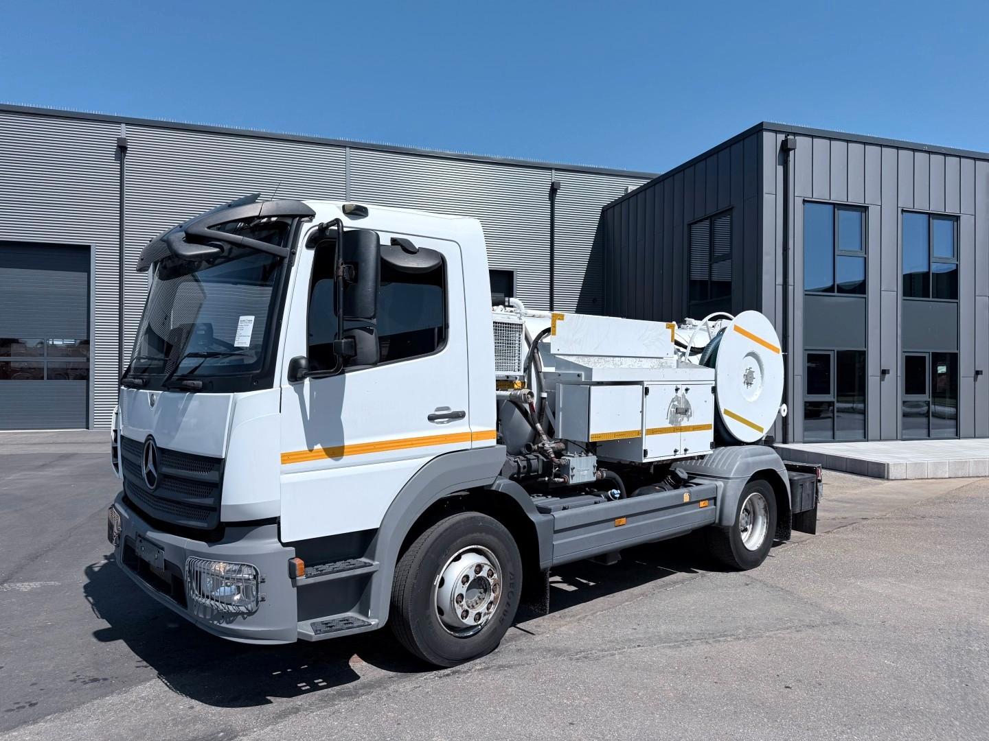 Mercedes-Benz Atego 1323 RHD Euro 6 Hvidtved Larsen Cityflex