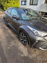 Toyota C-HR 1.8-l-VVTi Hybrid Team Deutschland Team... - gebrauchte Toyota C-HR aus dem Jahr 2021