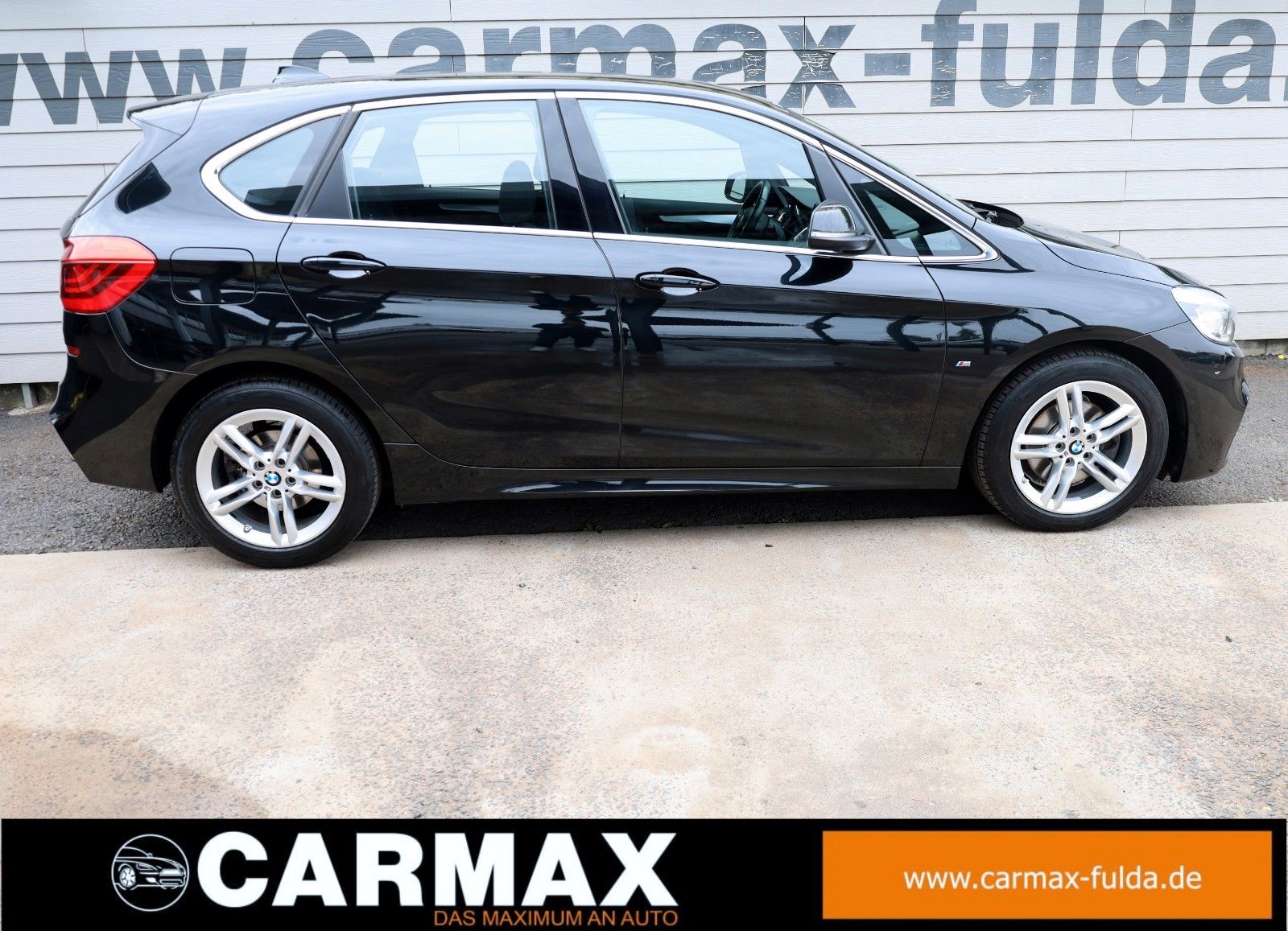 Fahrzeugabbildung BMW 220iA Active Tourer M Sport Alcantara,LED,SH,PDC