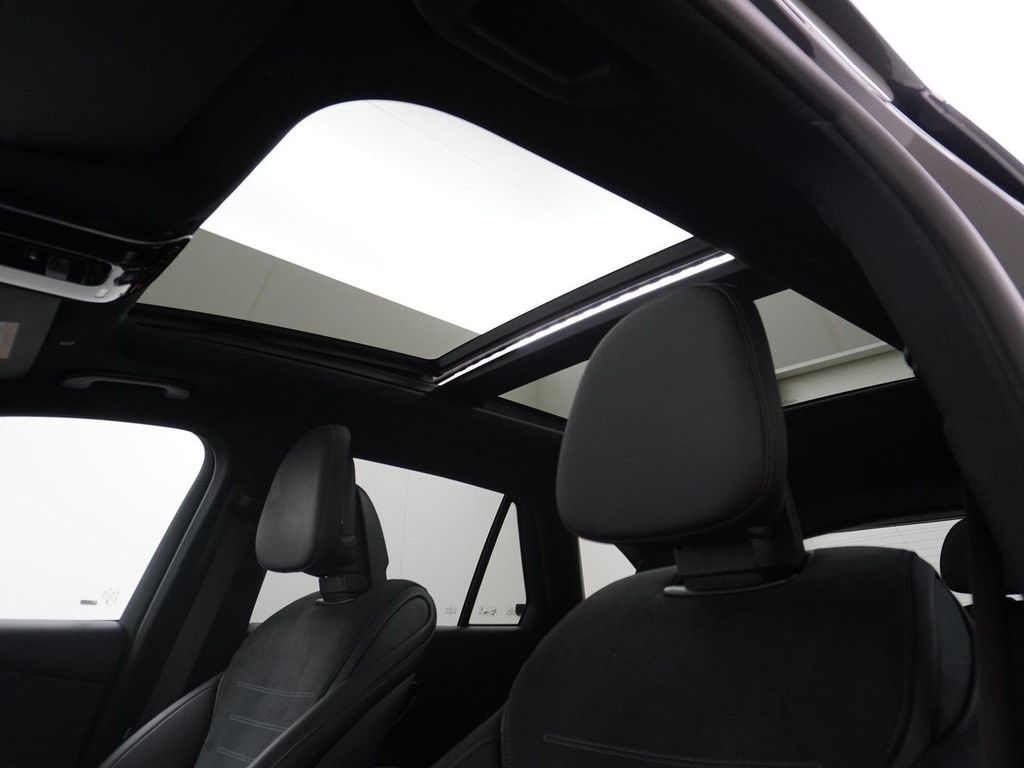 Mercedes-Benz GLC 300 300e 4MATIC AMG Line panorama dach wegkl