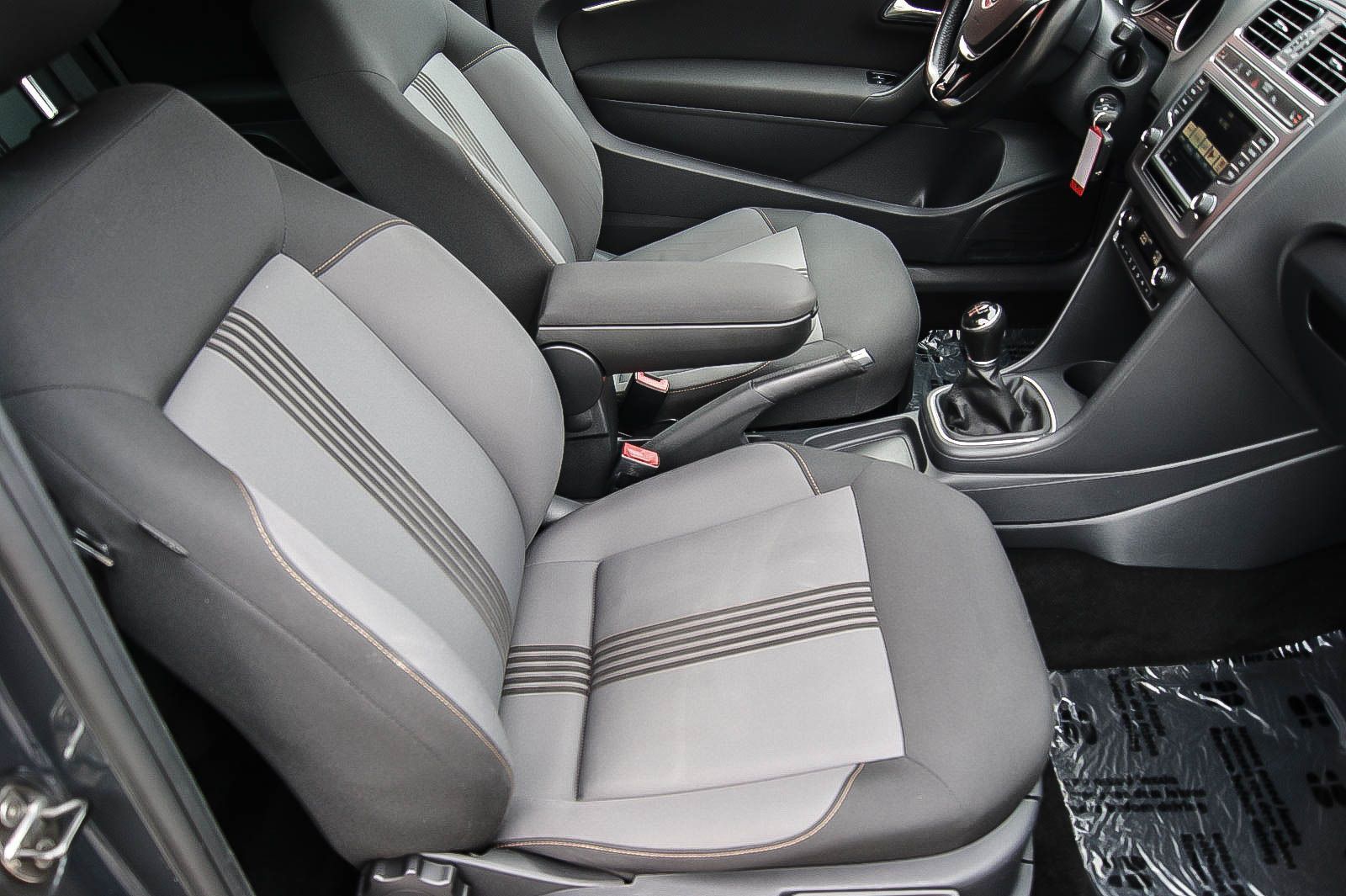 Fahrzeugabbildung Volkswagen Polo V 14TDI Allstar KLIMAAUTOMATIK TEMPOMAT PDC