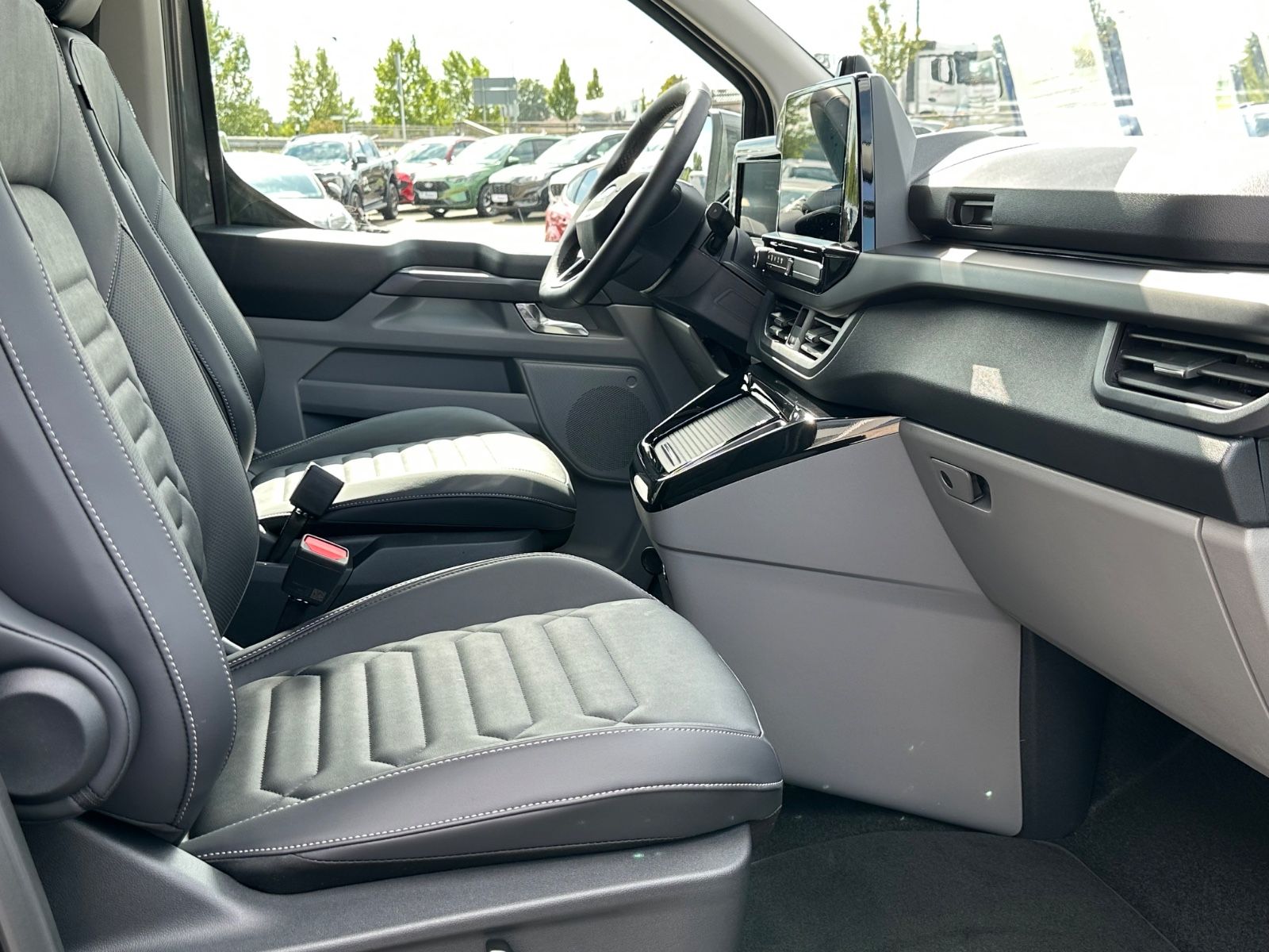 Ford Tourneo Custom - Bild 35