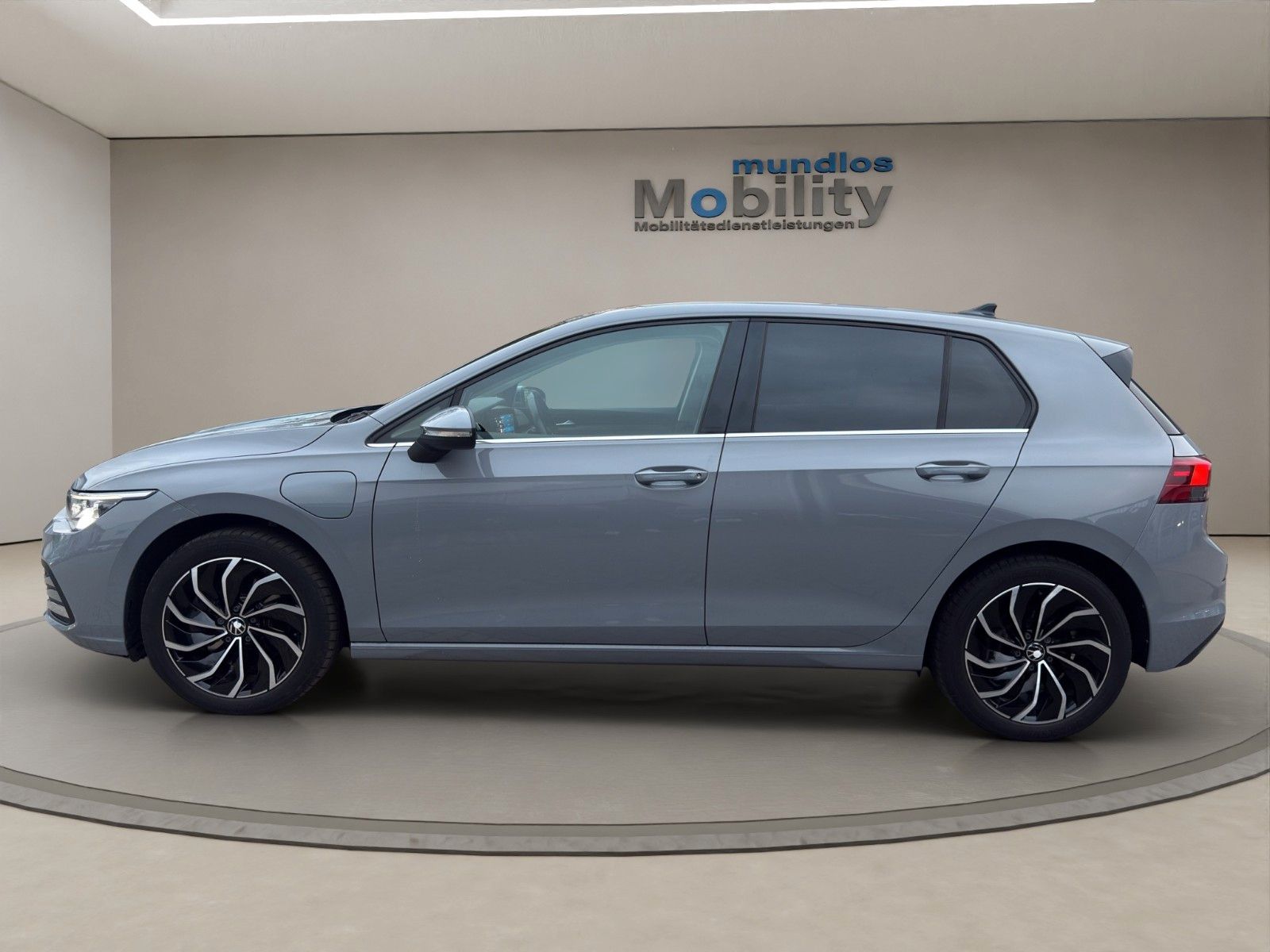 Volkswagen Golf VIII Lim. Style eHybrid ACC CarPlay Cam imagem 3