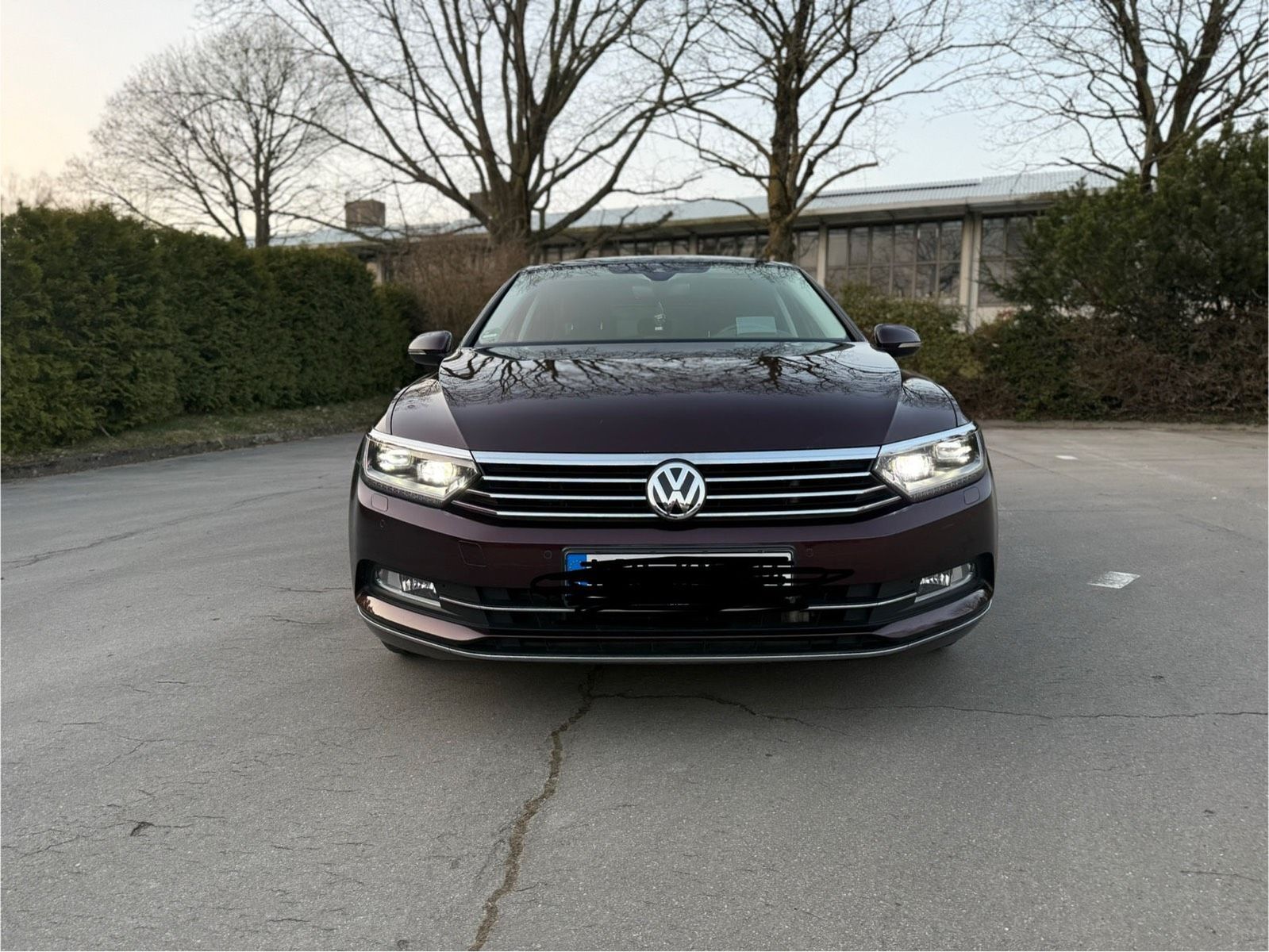 VW Passat high line DSG voll Ausstattung .