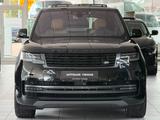 Land Rover Range Rover Autobiography Hybrid P440e FULL OPTI - Land Rover Range Rover Autobiography mit Hybrid-Antrieb (Benzin/Elektro)