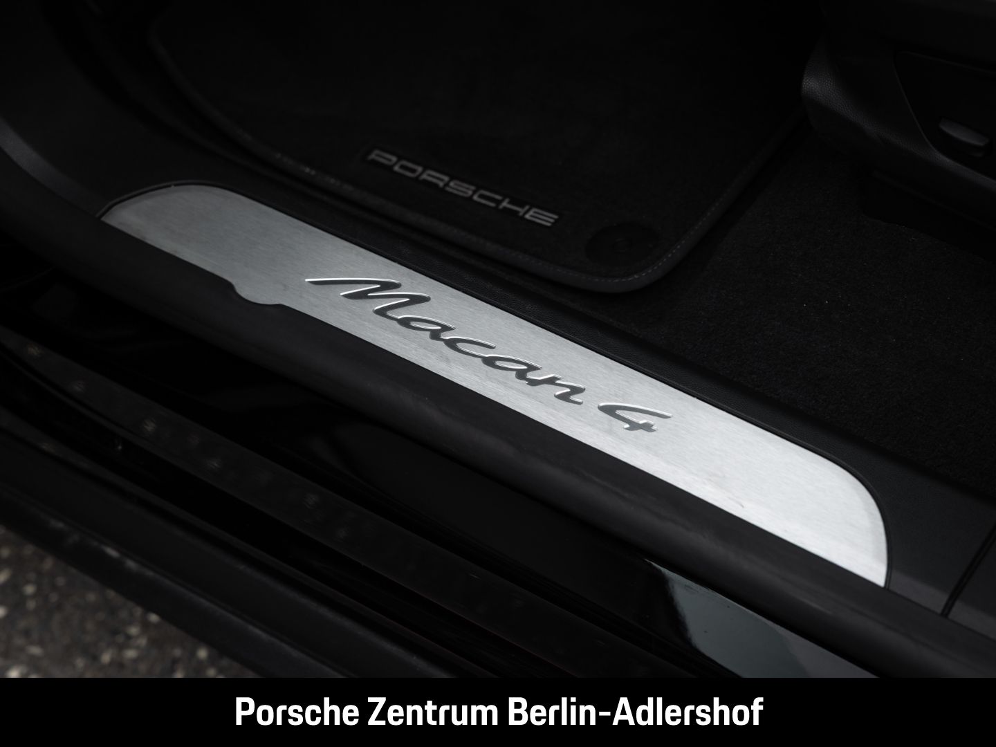 Porsche Macan 4 InnoDrive HA-Lenkung HeadUp Luftfederung foto 21