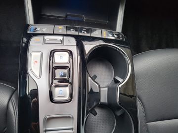 Fahrzeugabbildung Hyundai Tucson 1.6 T-GDI Plug-in Hybrid 4WD Prime PANO