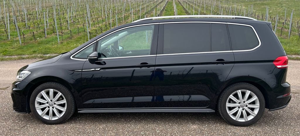 Image of Volkswagen Touran