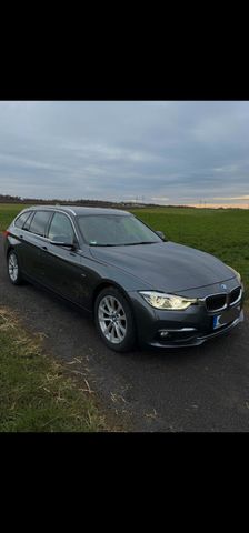 BMW 318d Touring Luxury Line Luxury Line