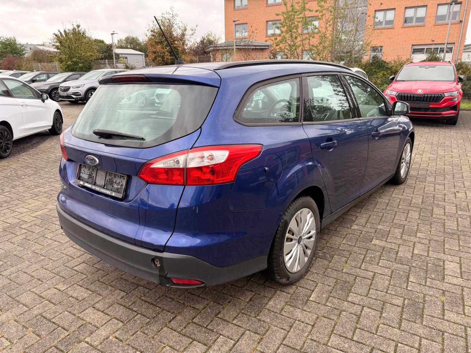 Ford Focus 2013 — photo 6