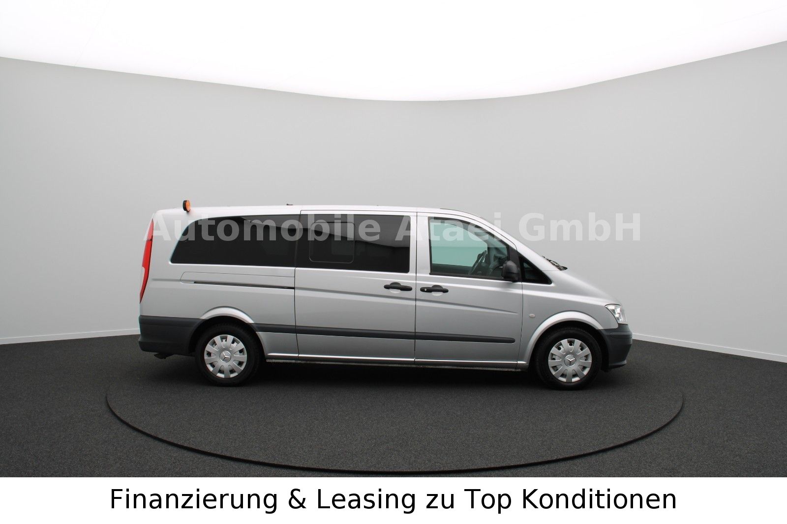 Fahrzeugabbildung Mercedes-Benz Vito Tourer Extralang 113 Aut. *2x KLIMA* (4296)